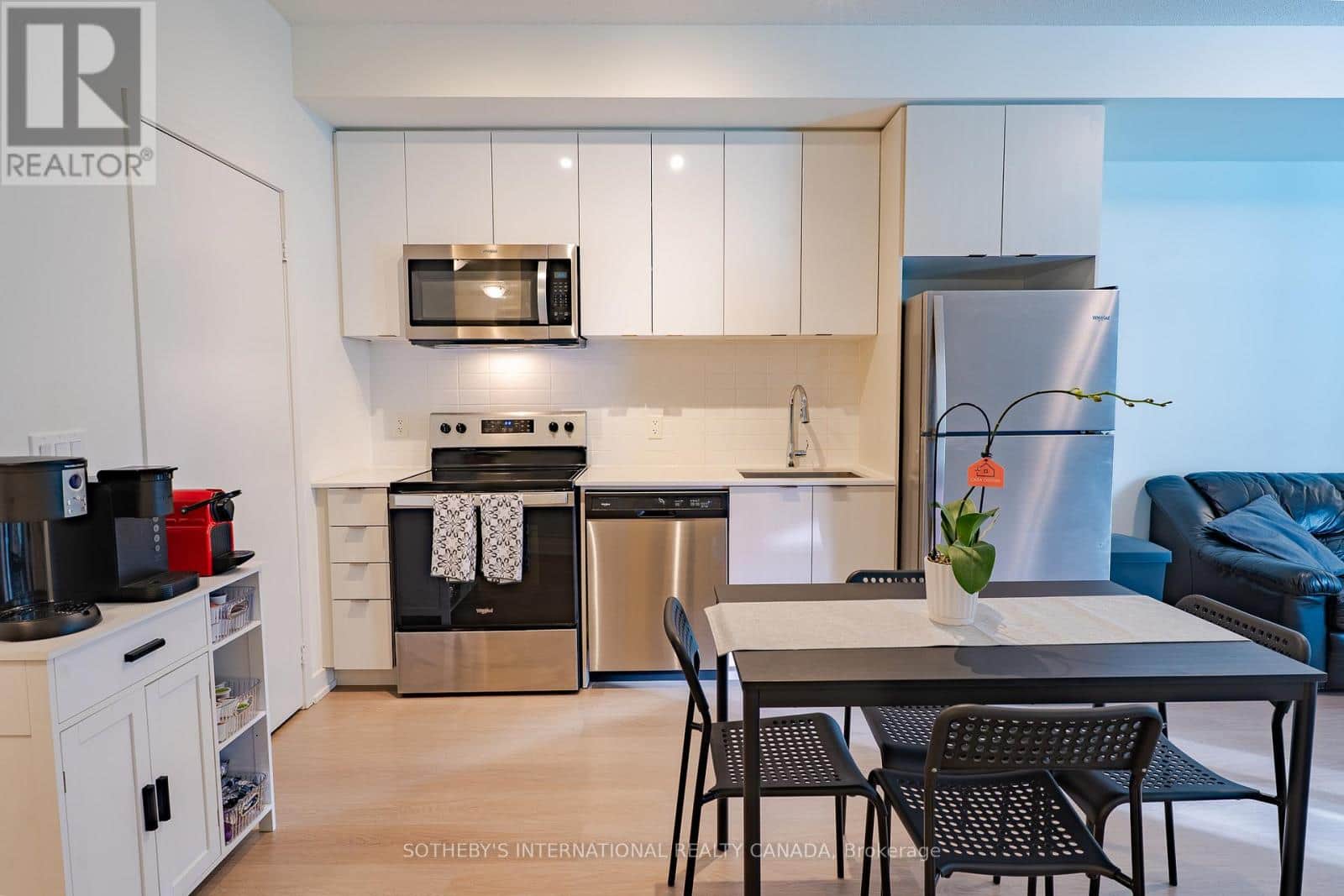 406 - 859 THE QUEENSWAY - Photo 5 of 20, Toronto (Stonegate-Queensway), Ontario