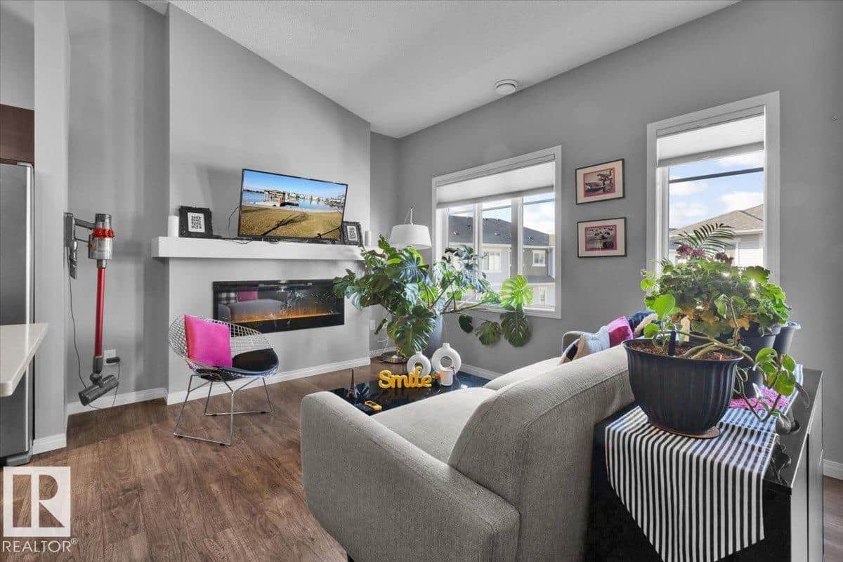 #77 2905 141 ST SW - Photo 4 of 54, Edmonton, Alberta