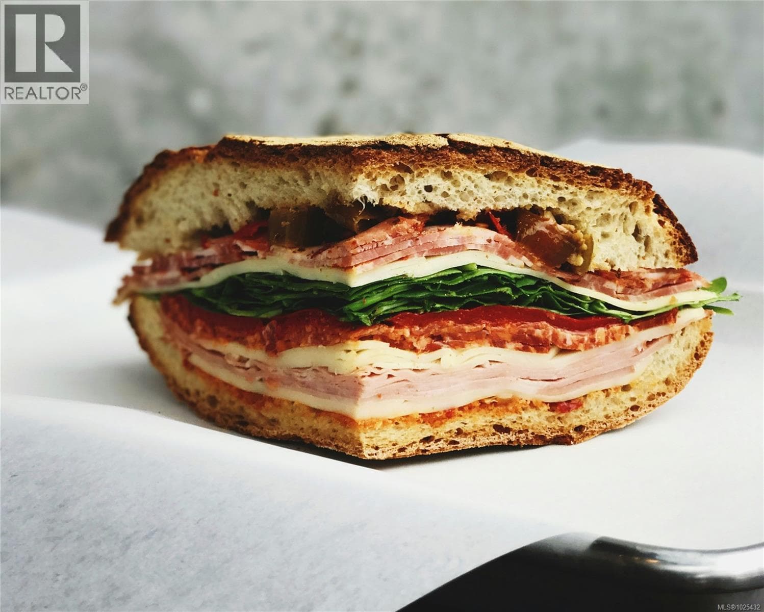 CLS CLS St - Main photo, Victoria, British Columbia