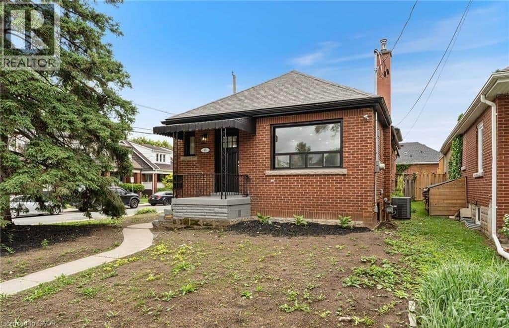 47 MACDONALD Avenue Unit# Upper - Photo 2 of 17, Hamilton, Ontario