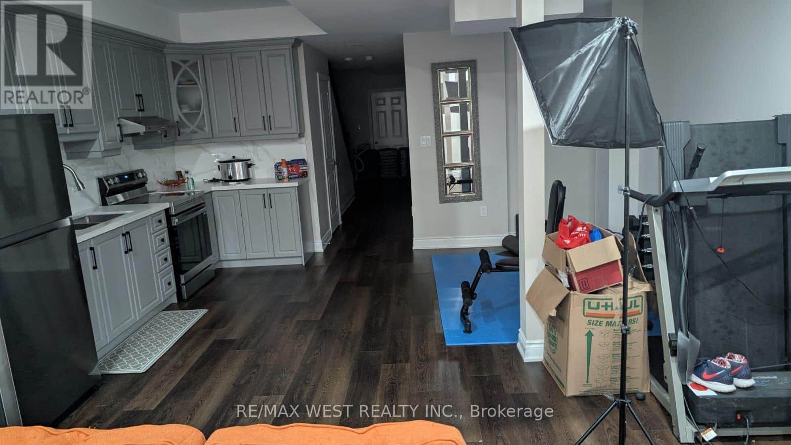 LOWER - 65 PORT ROYAL AVENUE - Photo 3 of 9, Vaughan (Kleinburg), Ontario