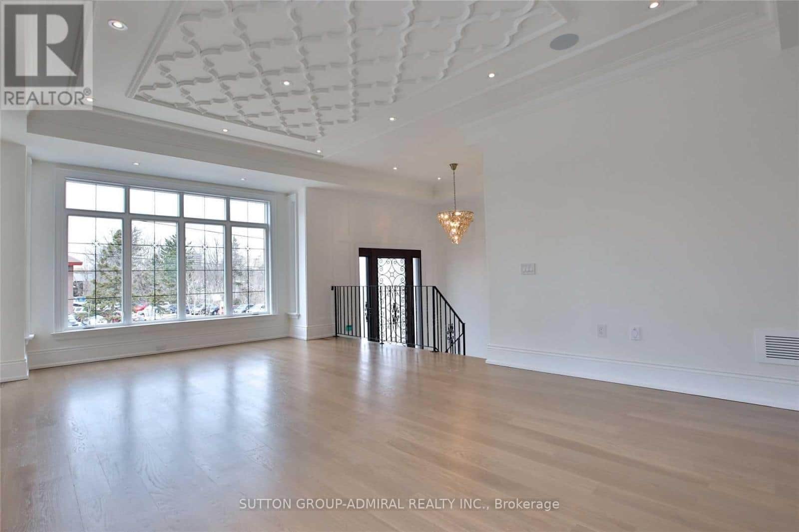 305 FINCH AVENUE E - Photo 5 of 27, Toronto (Willowdale East), Ontario