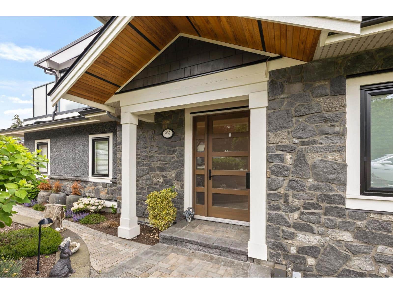 932 ASH STREET - Photo 5 of 34, White Rock, British Columbia