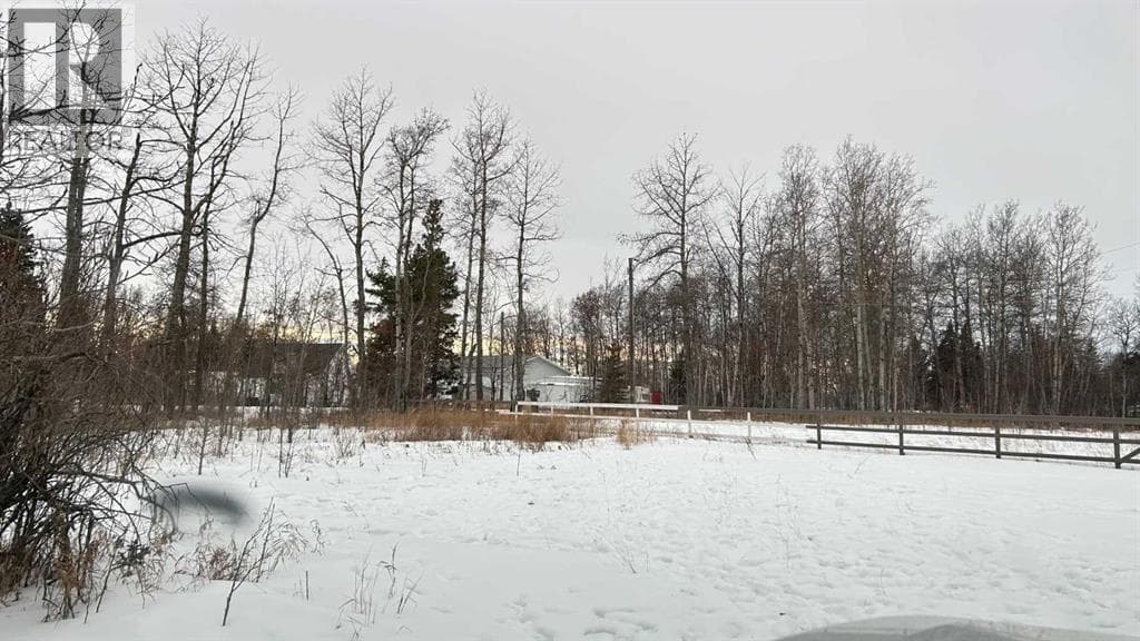 5400 Davies Street - Main photo, Innisfail, Alberta