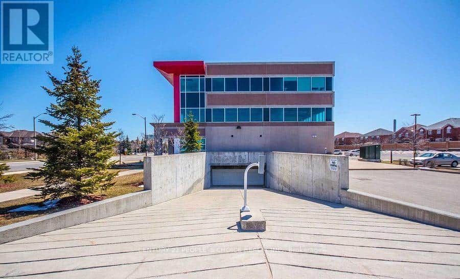 109 - 50 SUNNY MEADOW BOULEVARD - Photo 3 of 4, Brampton (Sandringham-Wellington), Ontario