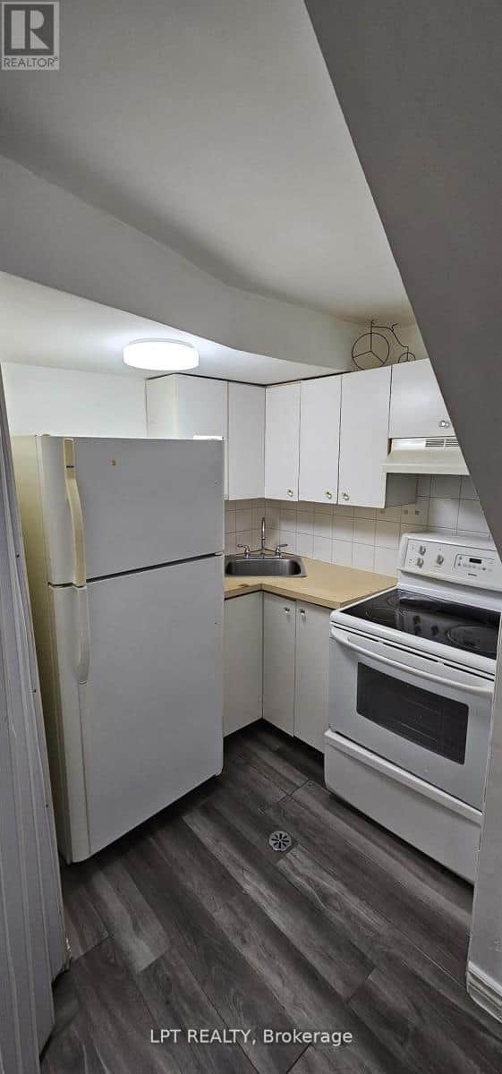 382 PINEMEADOW AVENUE - Photo 5 of 9, Mississauga (Cooksville), Ontario