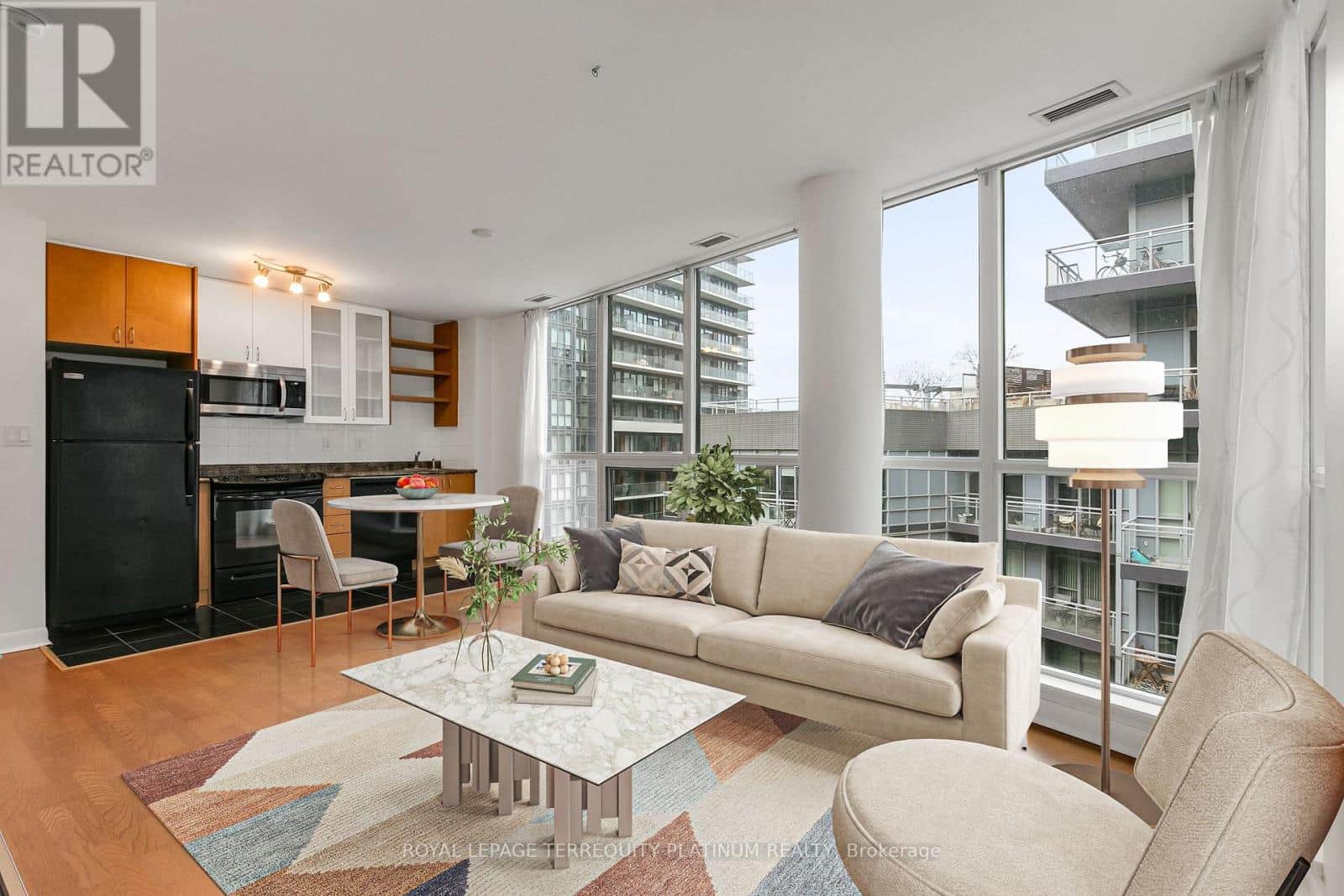 727 - 600 FLEET STREET - Photo 5 of 42, Toronto (Niagara), Ontario