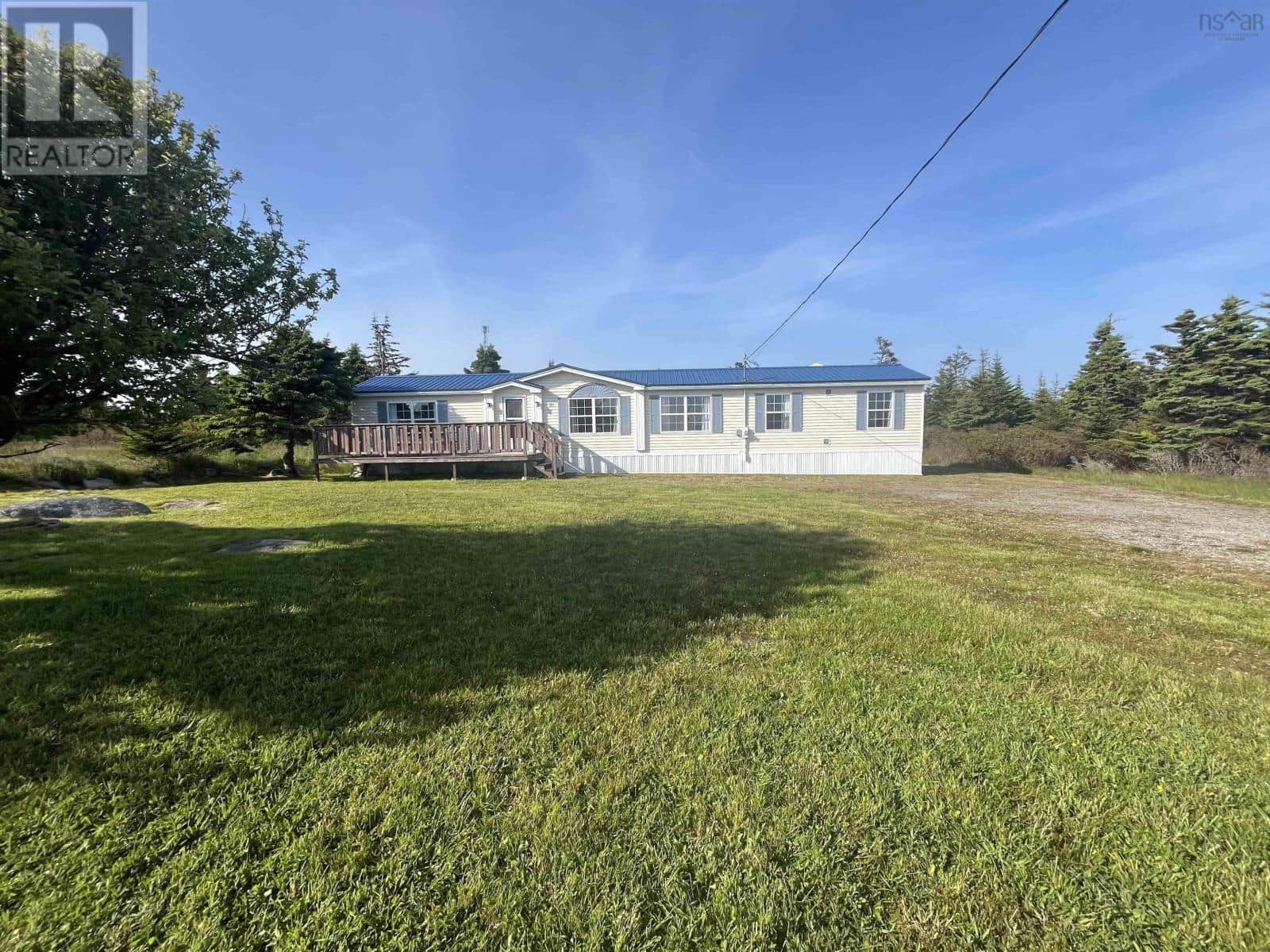 21 Stoddart Drive - Photo 2 of 44, Clark's Harbour, Nova Scotia