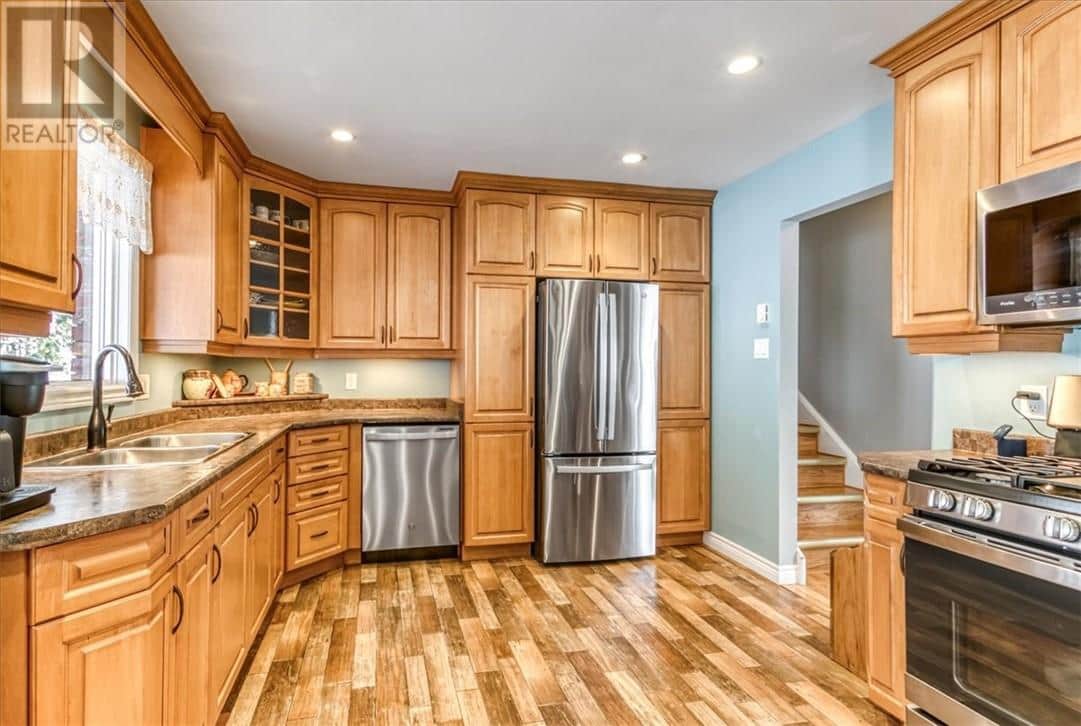 51 Kathryn Crescent - Photo 4 of 31, North Bay, Ontario