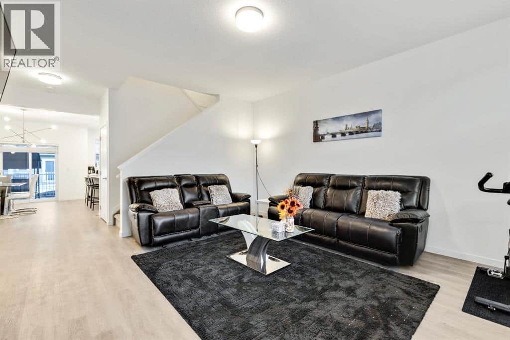 620 Copperstone Manor SE - Photo 2 of 25, Calgary, Alberta