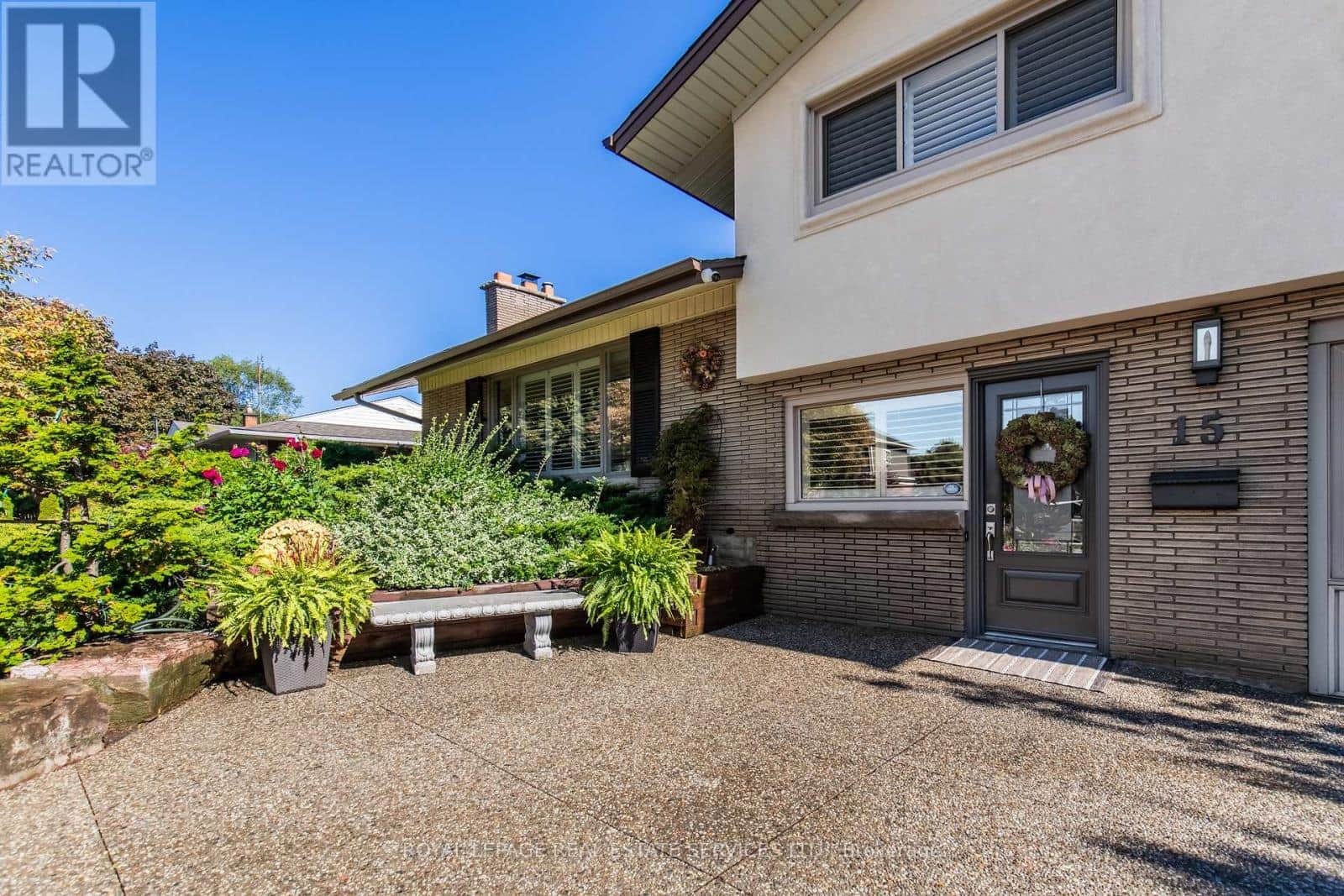 15 BELAIR DRIVE - Photo 4 of 46, Hamilton (Centremount), Ontario