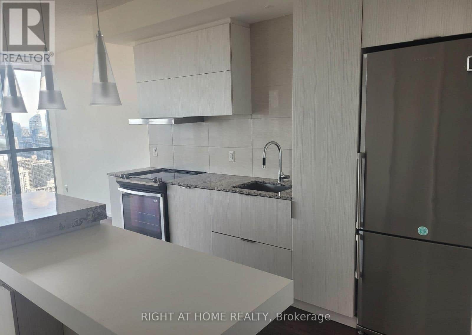 4503 - 101 CHARLES STREET E - Photo 3 of 21, Toronto (Church-Yonge Corridor), Ontario