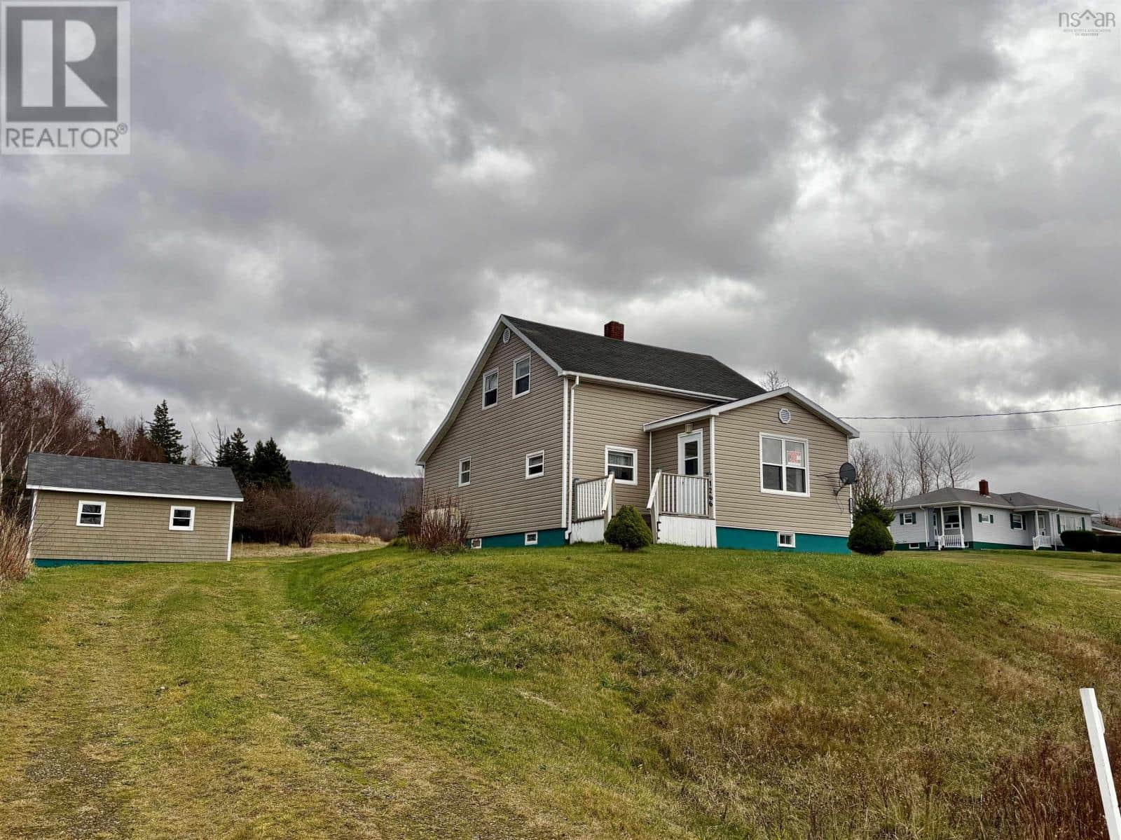 1266 Back Road - Photo 3 of 41, Chéticamp, Nova Scotia