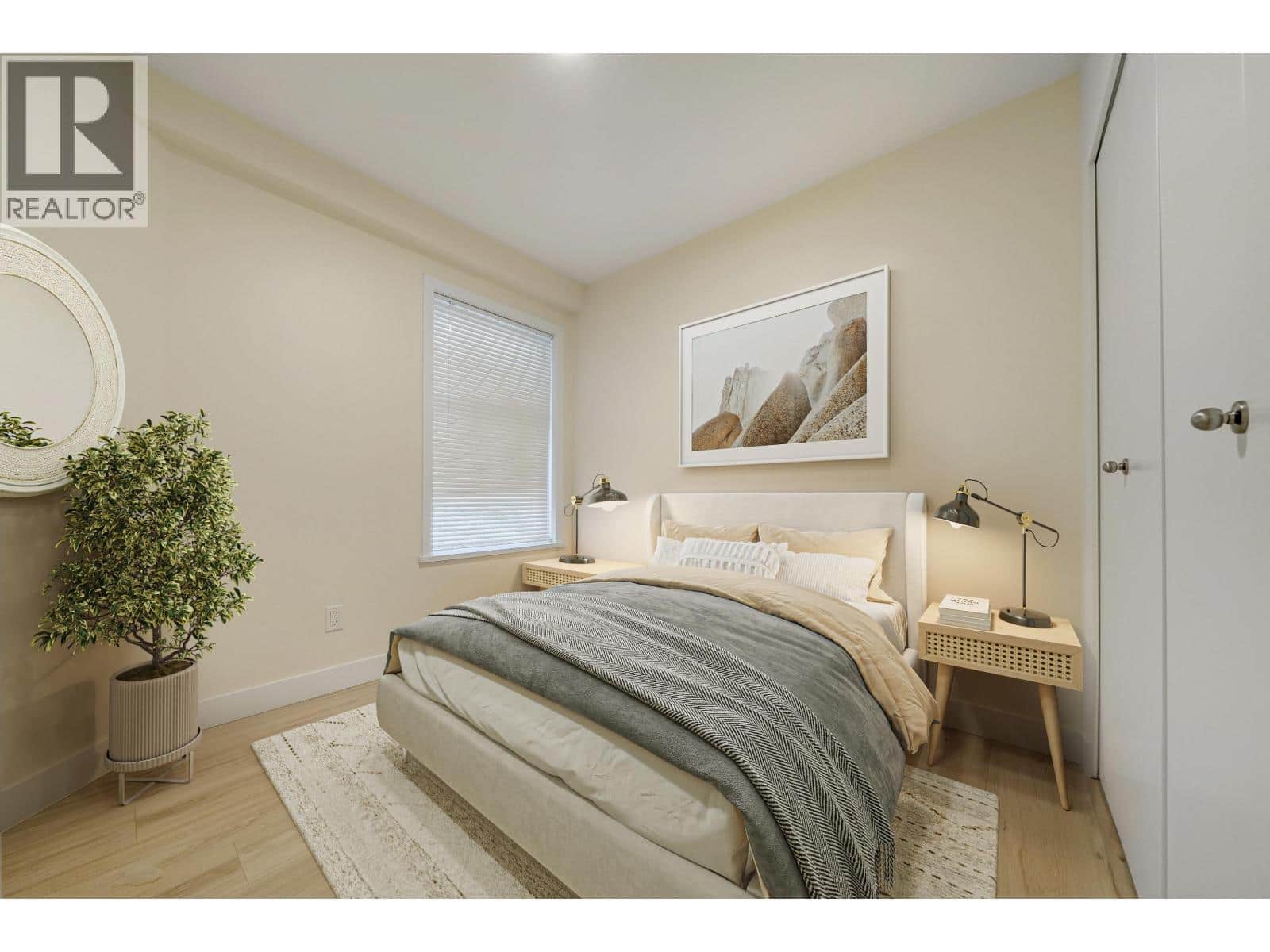 201 1011 W KING EDWARD AVENUE - Photo 4 of 27, Vancouver, British Columbia