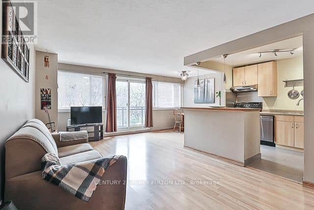 271 - 16 ELGIN STREET - Photo 3 of 10, Markham (Thornhill), Ontario