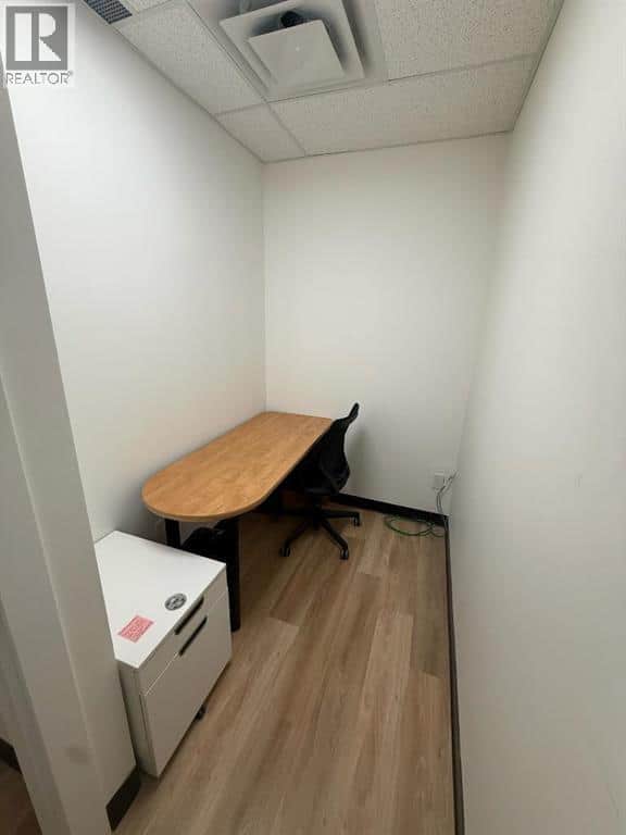 1660, 6004 Country Hills Blvd - Photo 5 of 6, Calgary, Alberta