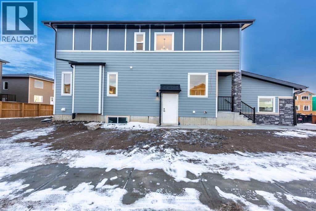 101 Waterford Passage - Photo 3 of 44, Chestermere, Alberta