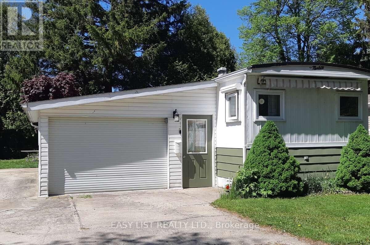 18 SUTTON DRIVE - Main photo, Ashfield-Colborne-Wawanosh (Colborne), Ontario