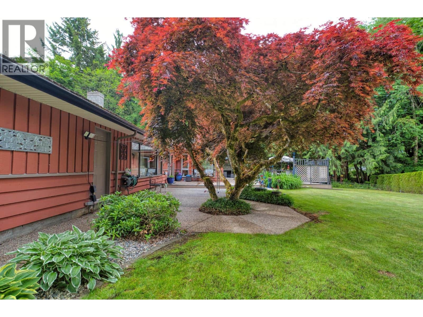 6241 SECHELT INLET ROAD - Photo 5 of 37, Sechelt, British Columbia