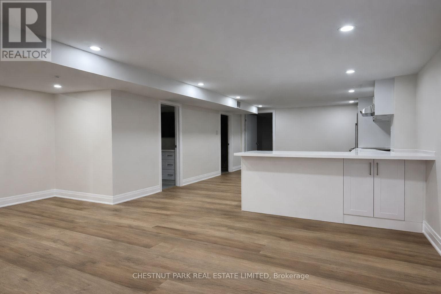 LOWER - 607 HURON STREET - Main photo, Toronto (Annex), Ontario