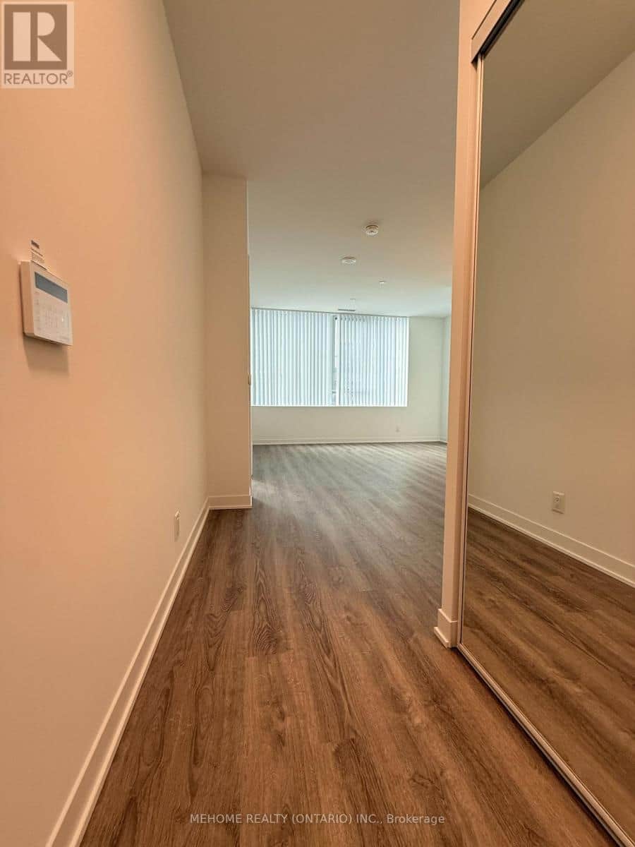 1016 - 180 FRONT STREET E - Photo 3 of 14, Toronto (Moss Park), Ontario