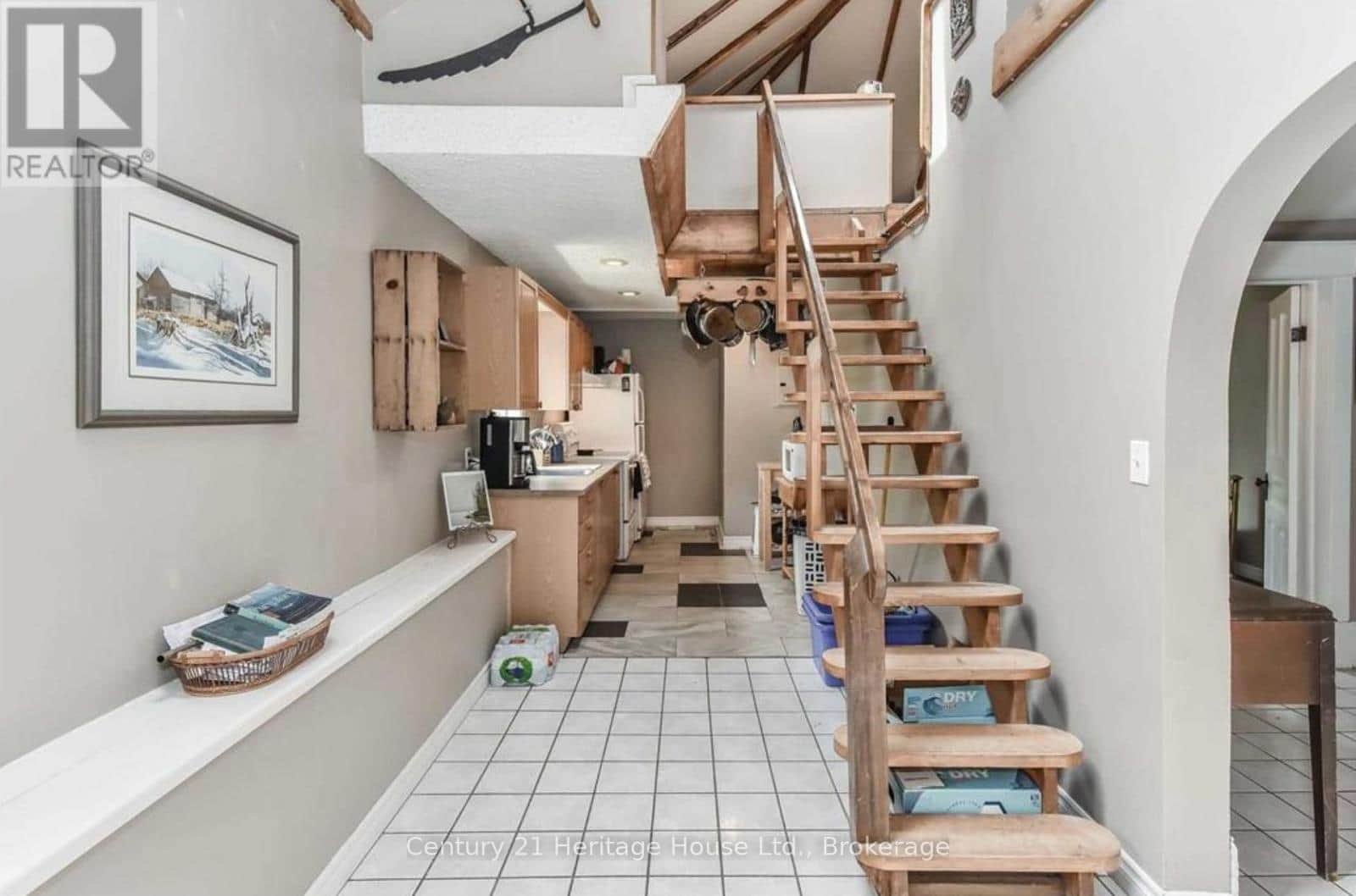 153 ST ANDREWS STREET - Photo 5 of 28, Cambridge, Ontario