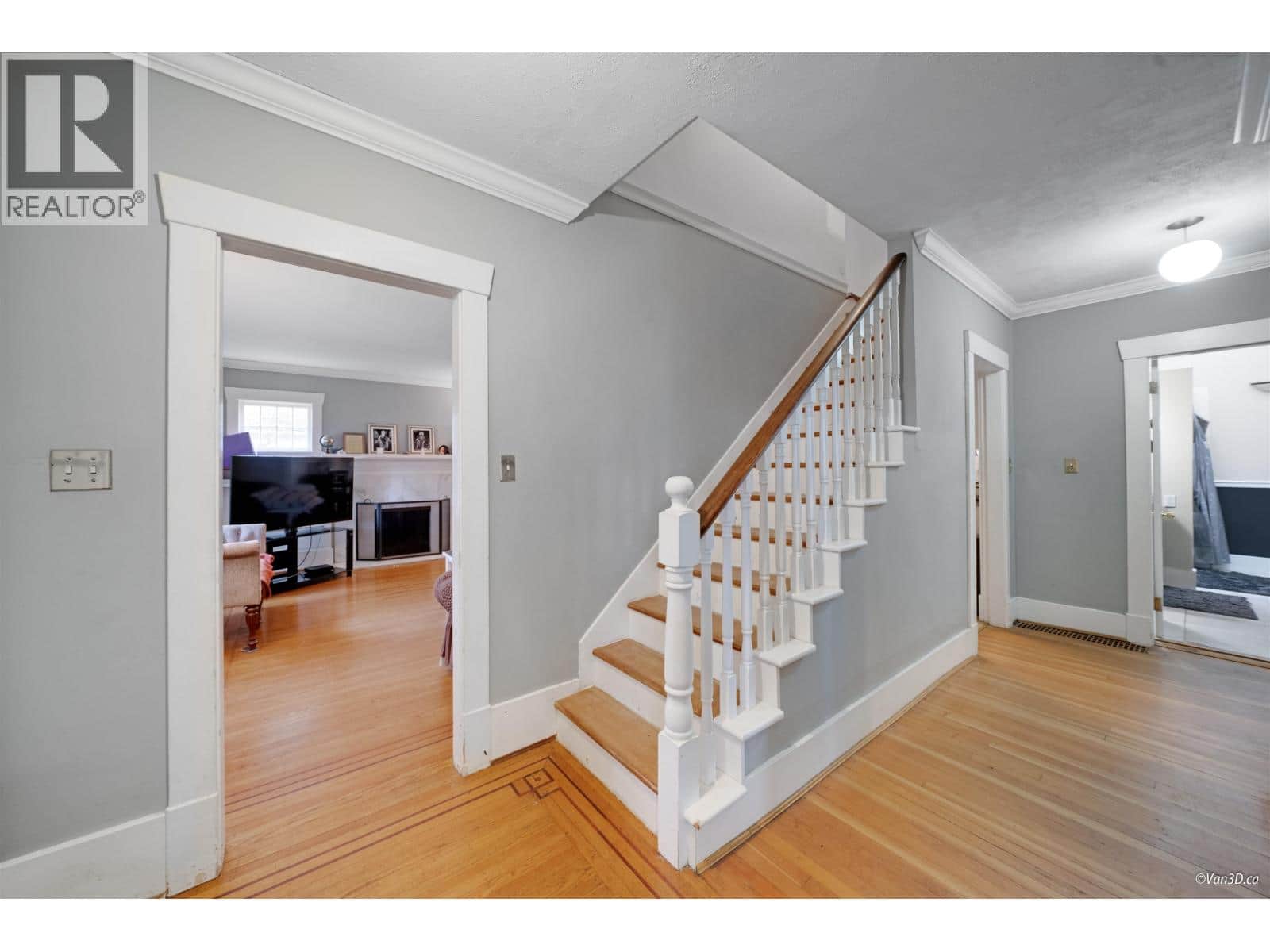 3531 W 37TH AVENUE - Photo 4 of 16, Vancouver, British Columbia