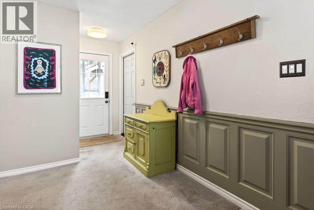 36 HANOVER Place - Photo 5 of 50, Hamilton, Ontario