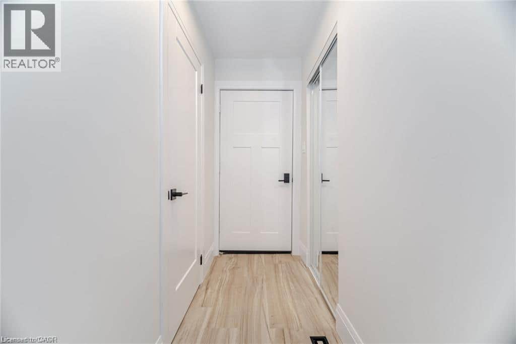 120 QUIGLEY Road Unit# 19 - Photo 3 of 36, Hamilton, Ontario