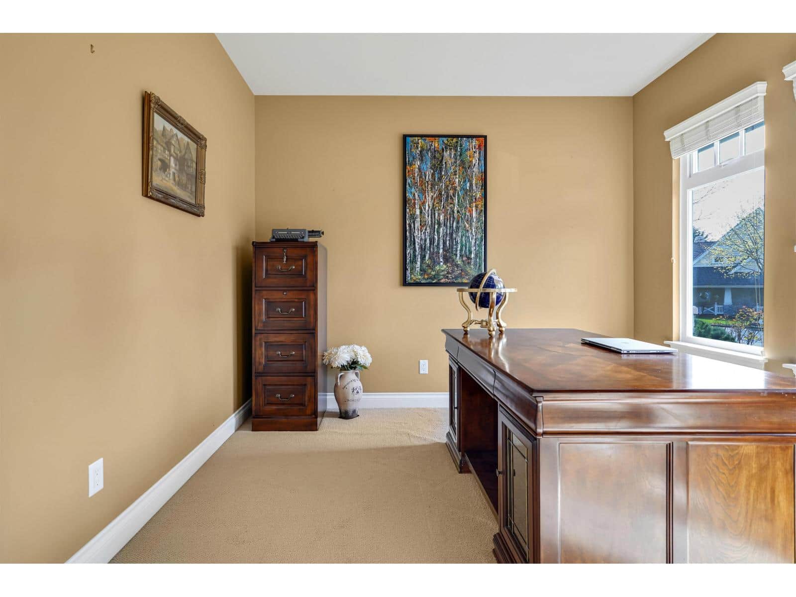 2052 128A STREET - Photo 4 of 36, Surrey, British Columbia