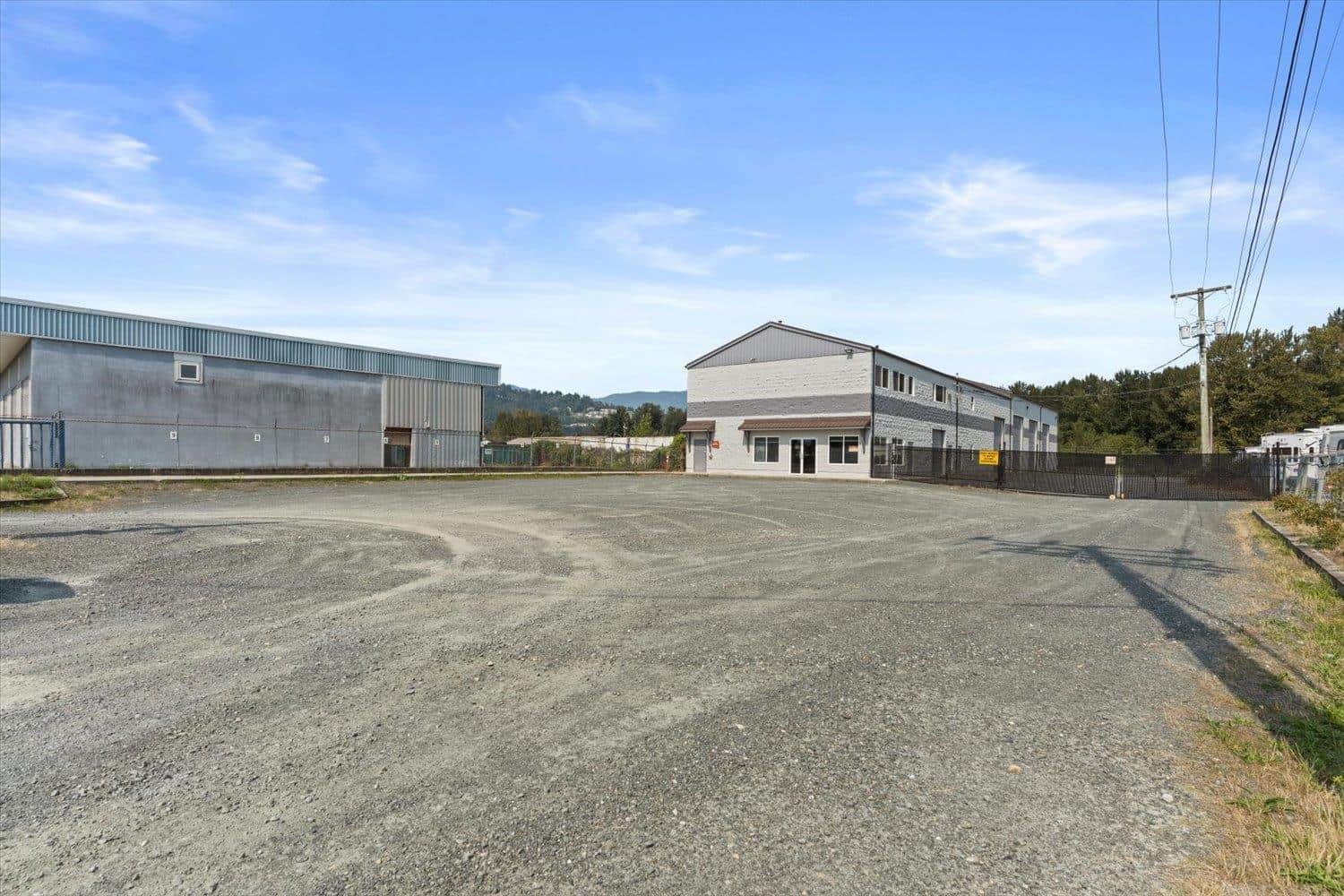 44755 YALE ROAD, West Chilliwack - Photo 3 of 30, Chilliwack, British Columbia