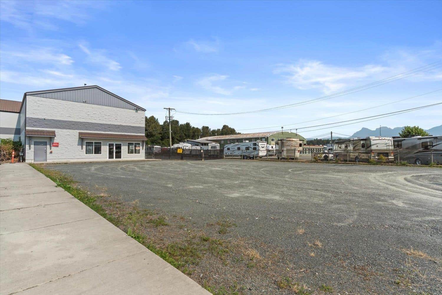 44755 YALE ROAD, West Chilliwack - Photo 5 of 30, Chilliwack, British Columbia