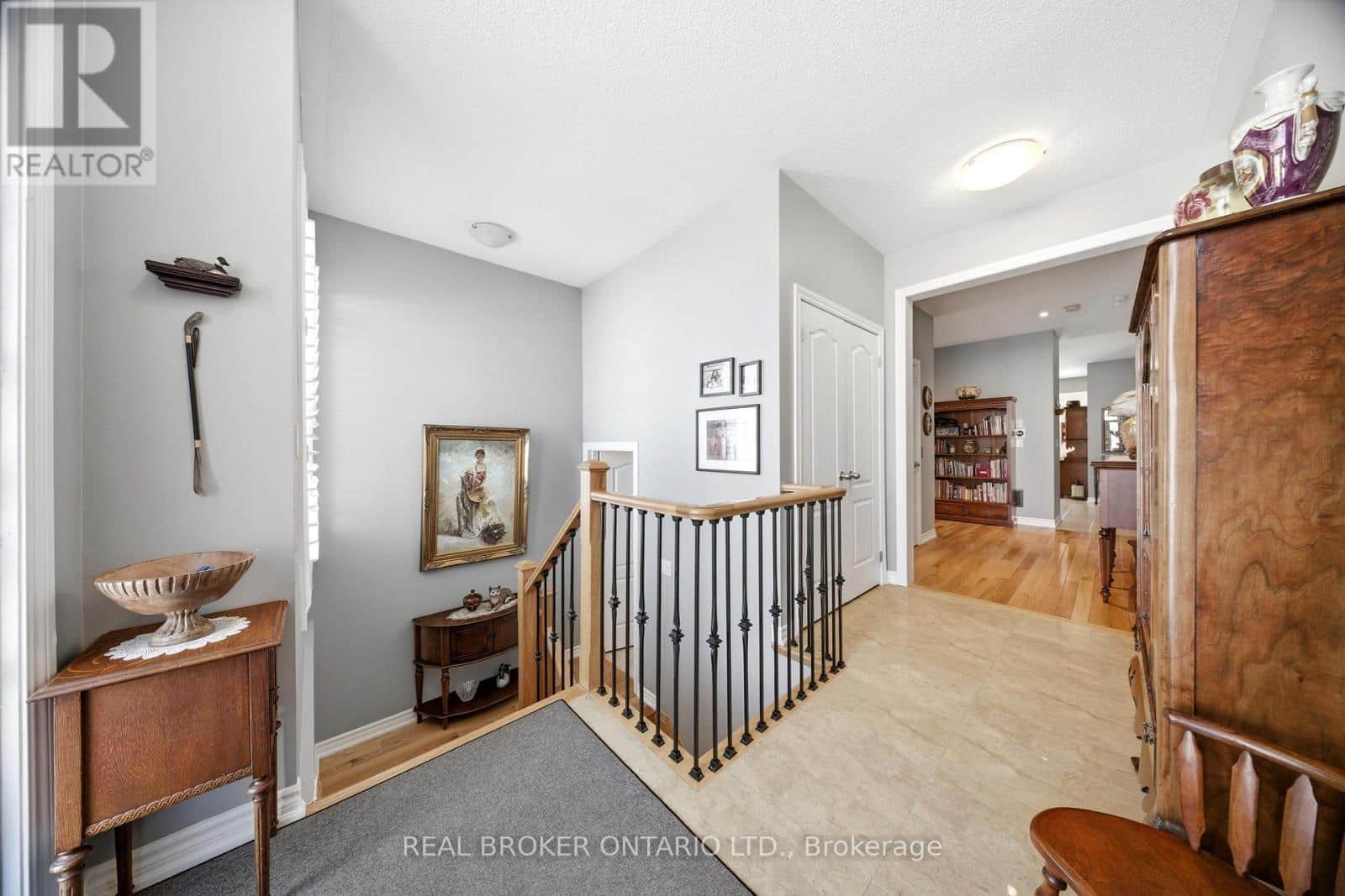 171 GOLD PARK GATE - Photo 3 of 45, Essa (Angus), Ontario