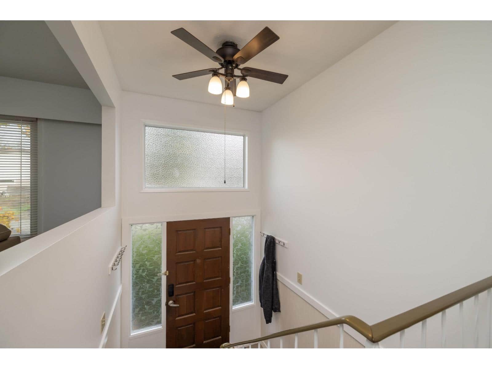 32410 DIAMOND AVENUE - Photo 5 of 40, Mission, British Columbia