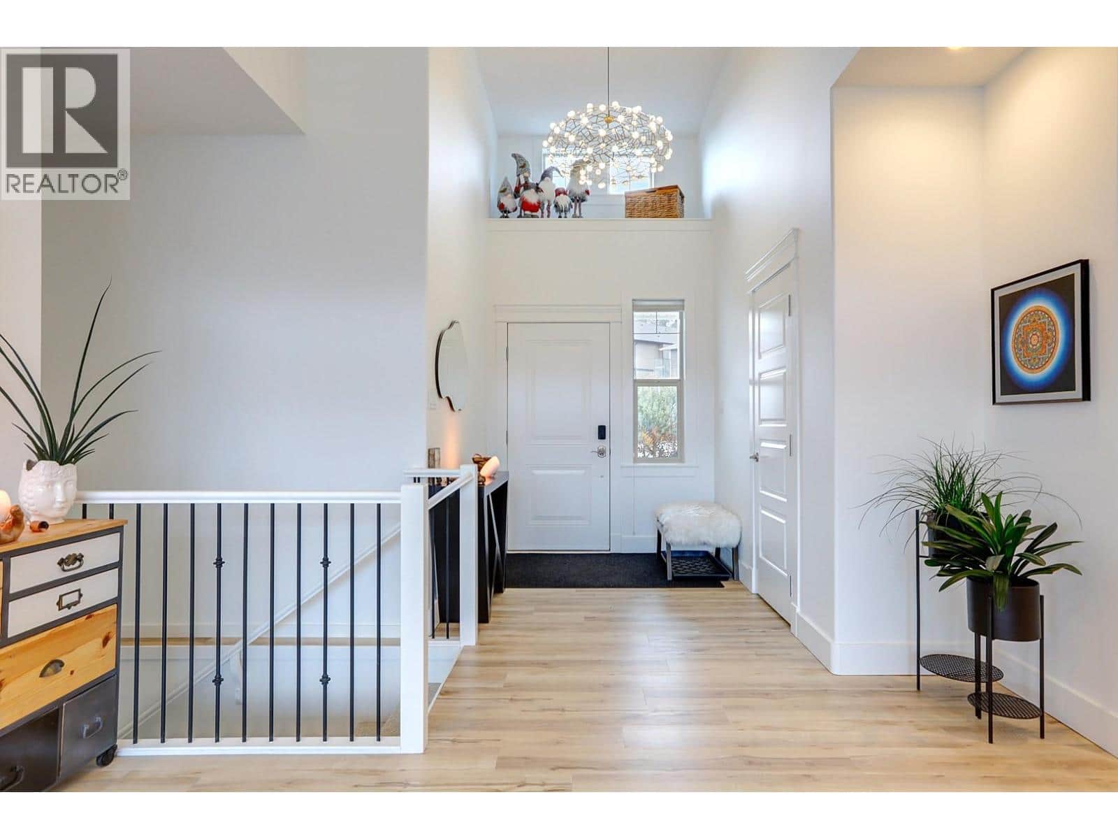 7313 Sunridge Road - Photo 4 of 77, Vernon, British Columbia