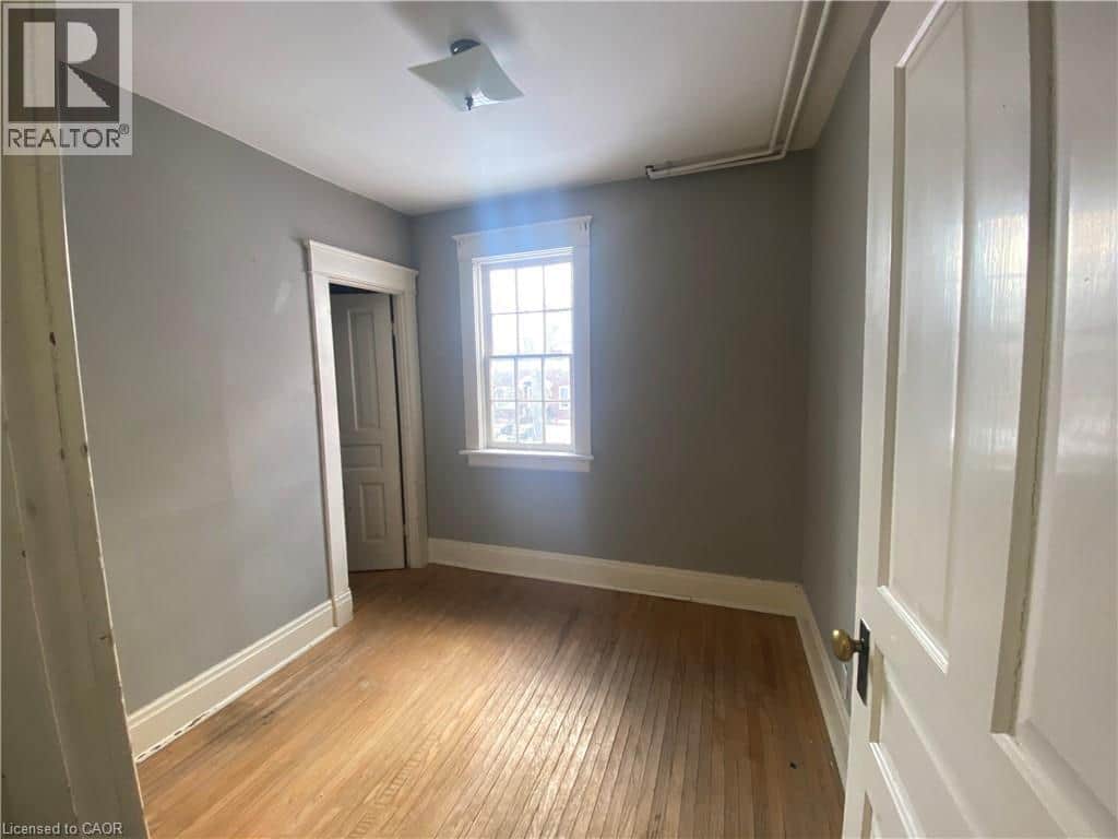 32 SIMEON Street - Photo 5 of 44, Kitchener, Ontario