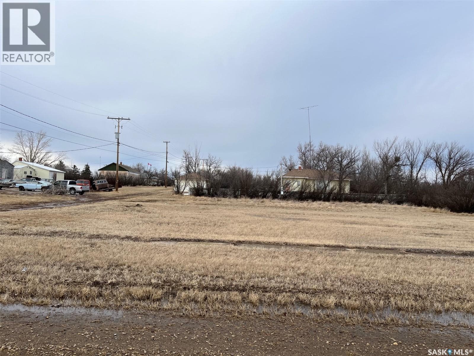 100 ABNEY STREET - Main photo, Aneroid, Saskatchewan