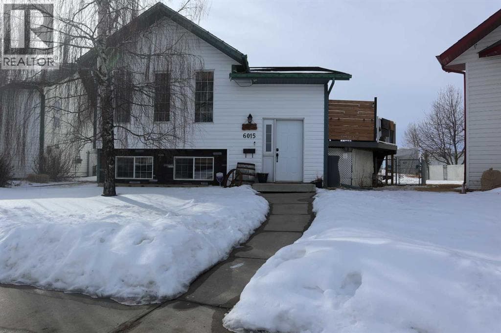 6015 60A Ave Cres - Main photo, Innisfail, Alberta