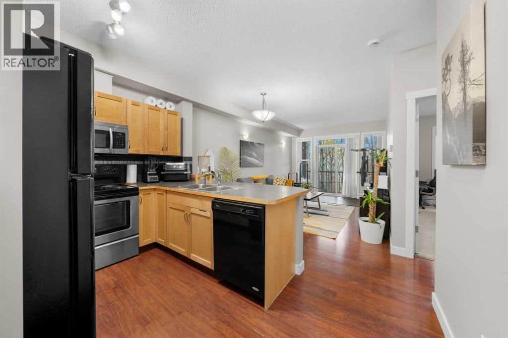 1111, 211 Aspen Stone Boulevard SW - Photo 4 of 19, Calgary, Alberta