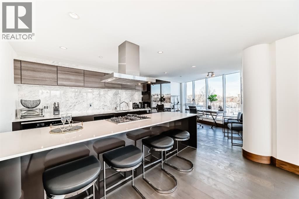 312, 738 1 Avenue SW - Main photo, Calgary, Alberta