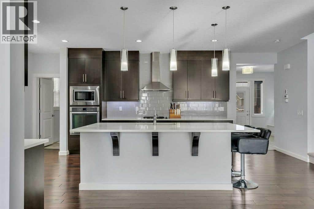 151 Stonemere Green - Photo 5 of 50, Chestermere, Alberta