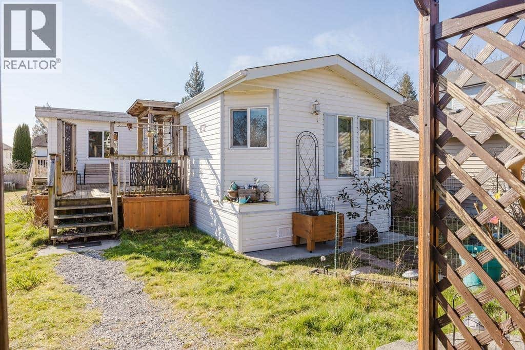 753 STEINBRUNNER ROAD - Photo 4 of 29, Gibsons, British Columbia