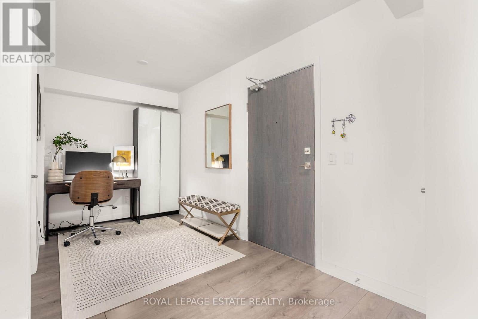 317 - 1401 O'CONNOR DRIVE - Photo 3 of 37, Toronto (O'Connor-Parkview), Ontario