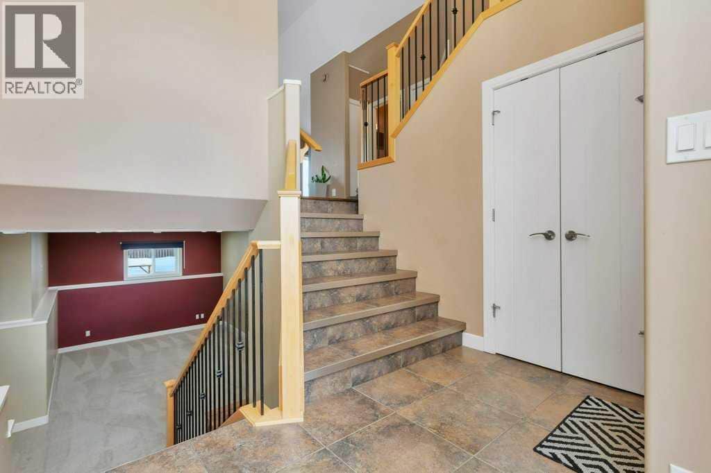 189 Van Slyke Way - Photo 3 of 48, Red Deer, Alberta