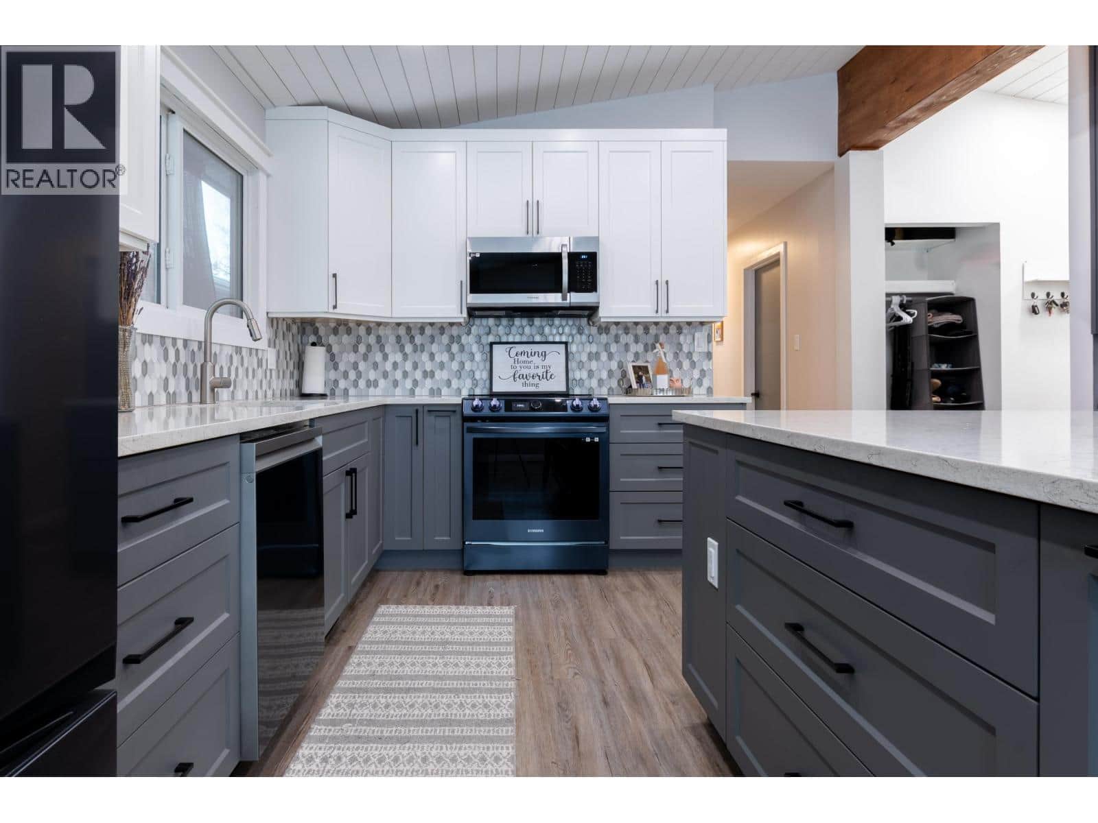 193 MCKINLEY CRESCENT - Photo 2 of 40, Prince George, British Columbia