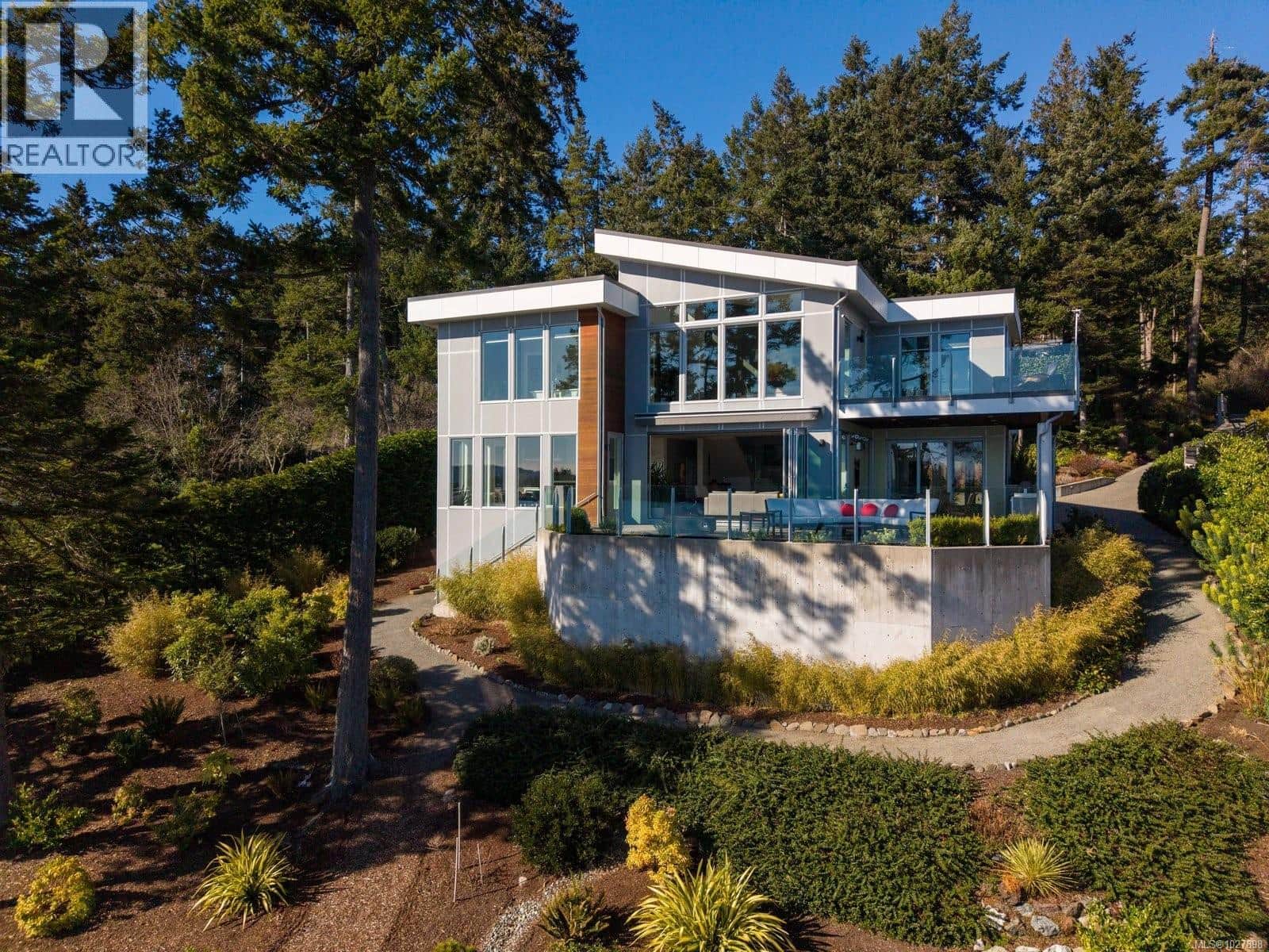 2355 Tryon Rd - Photo 3 of 45, North Saanich, British Columbia