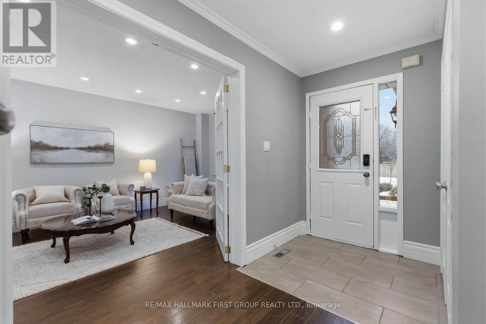 57 YORKSHIRE CRESCENT - Photo 3 of 41, Whitby (Pringle Creek), Ontario