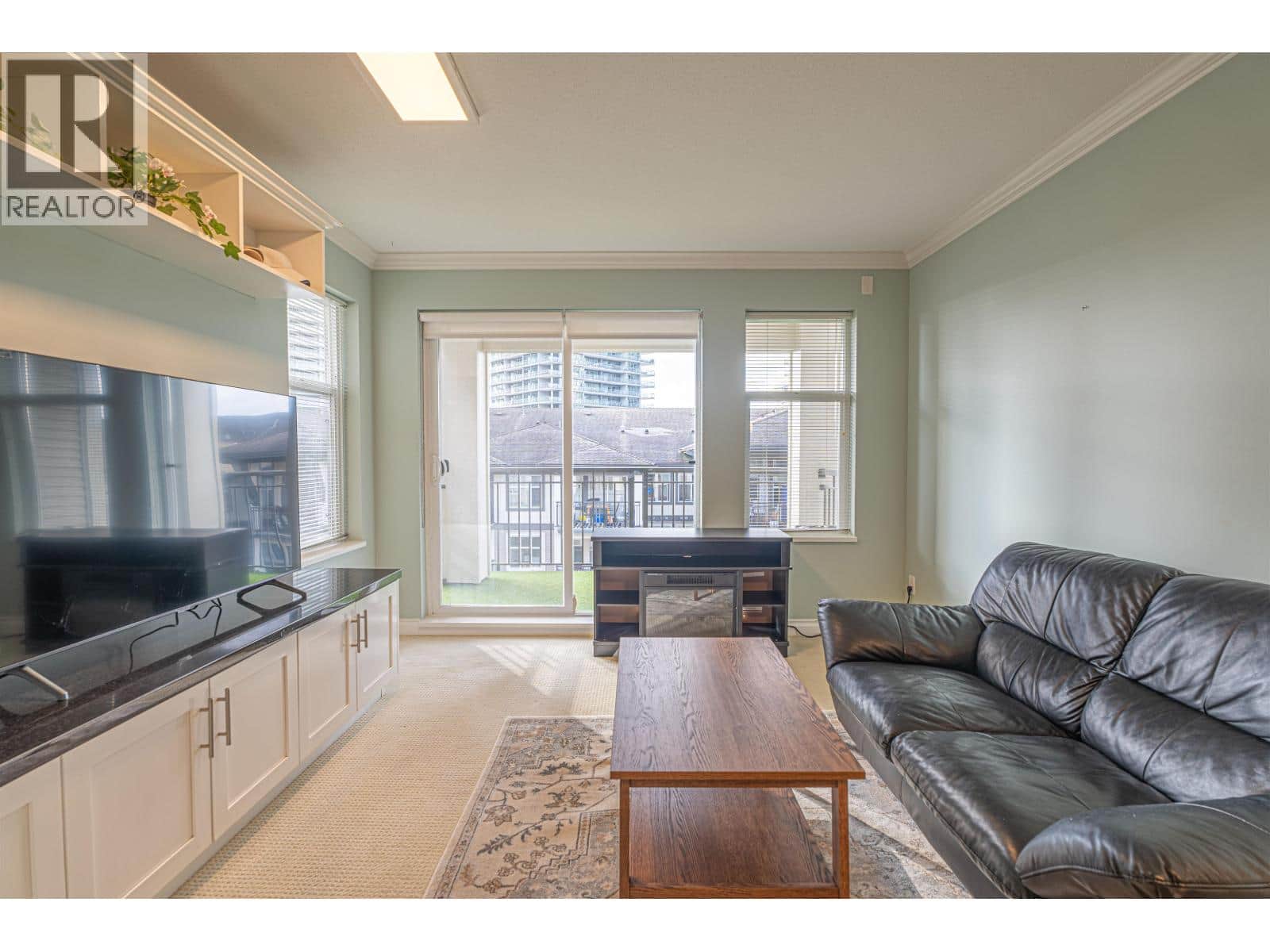 303 4799 BRENTWOOD DRIVE - Photo 5 of 21, Burnaby, British Columbia