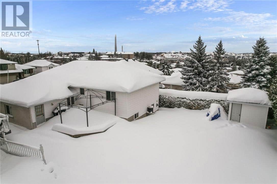 238 Gold Street - Photo 4 of 48, Sudbury, Ontario