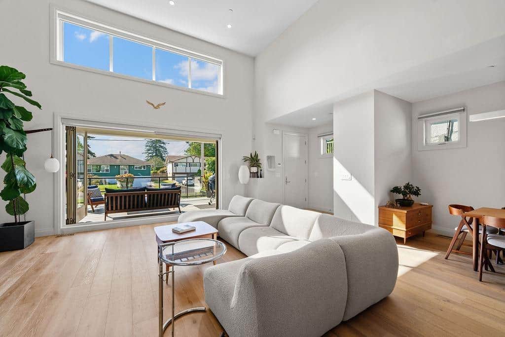 15541 OXENHAM AVENUE - Photo 5 of 39, White Rock, British Columbia